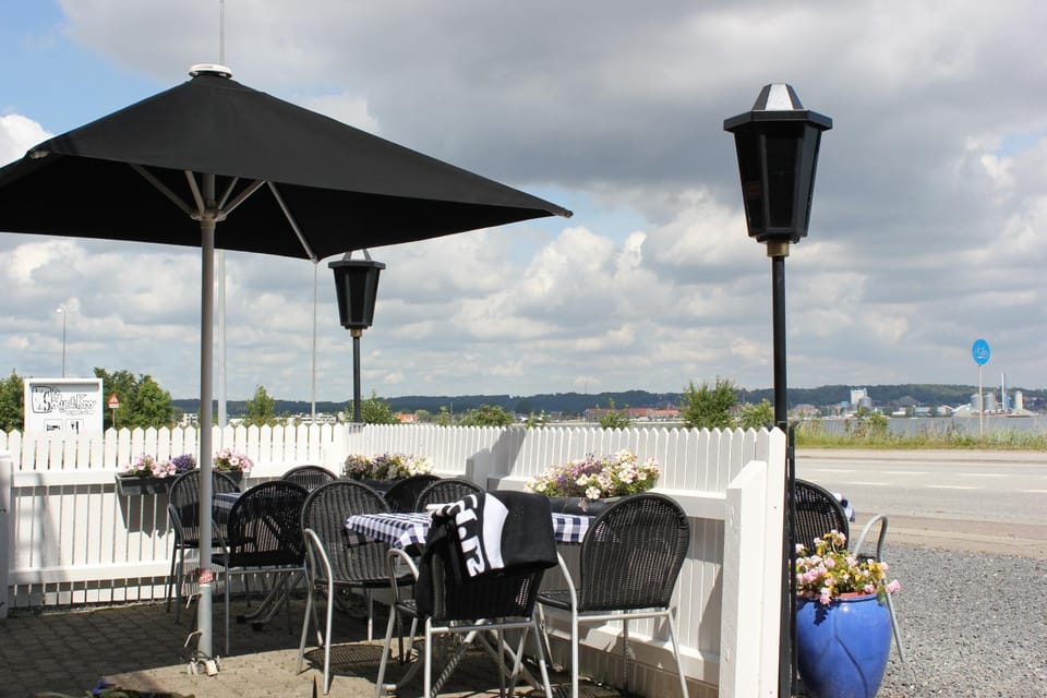 Sølyst Kro- Restaurant og Hotel I/S Inn in Region of Southern Denmark