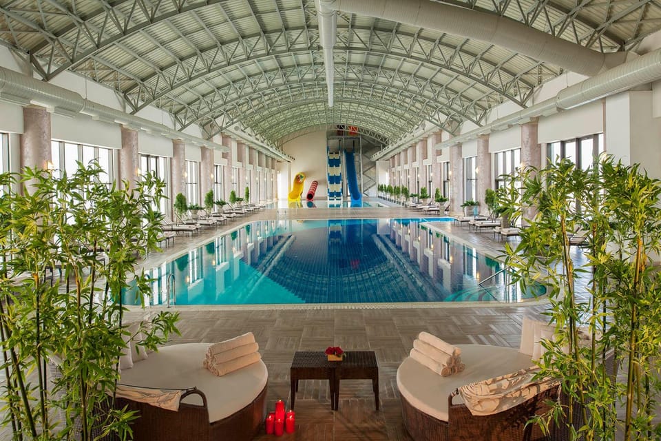 Swimming pool