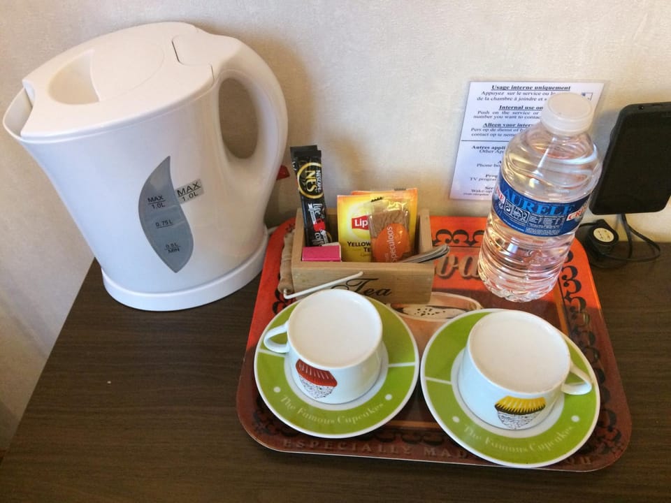 Food and drinks