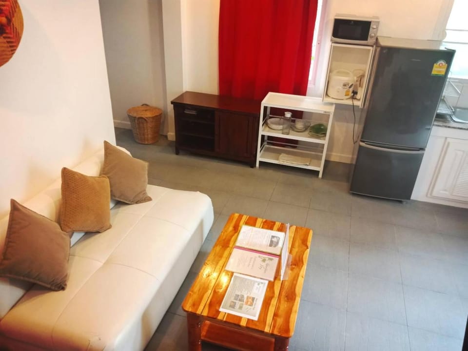 Hibiscus Cottage House in Ko Chang