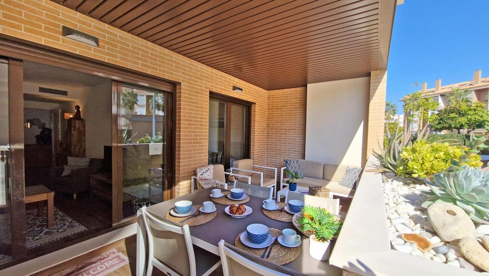 Balcony/Terrace, Other, Dining area, Area and facilities