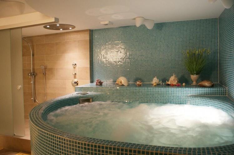 Spa and wellness centre/facilities