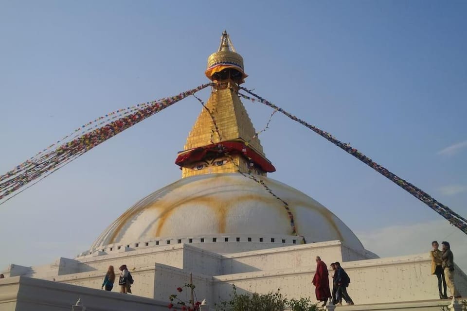 Nearby landmark, Day, Landmark view