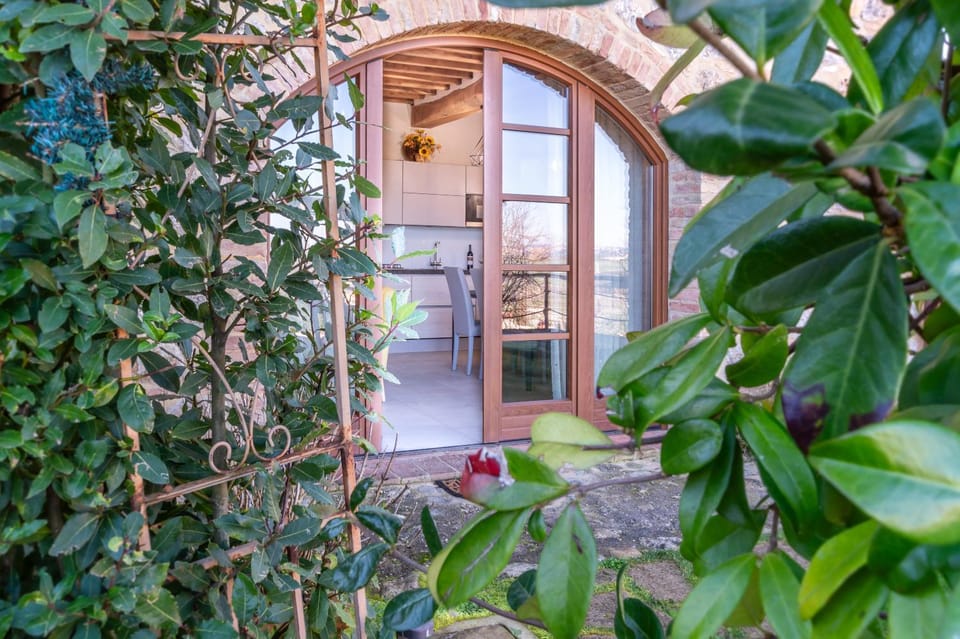 Sunflower con vista su Siena House in Tuscany