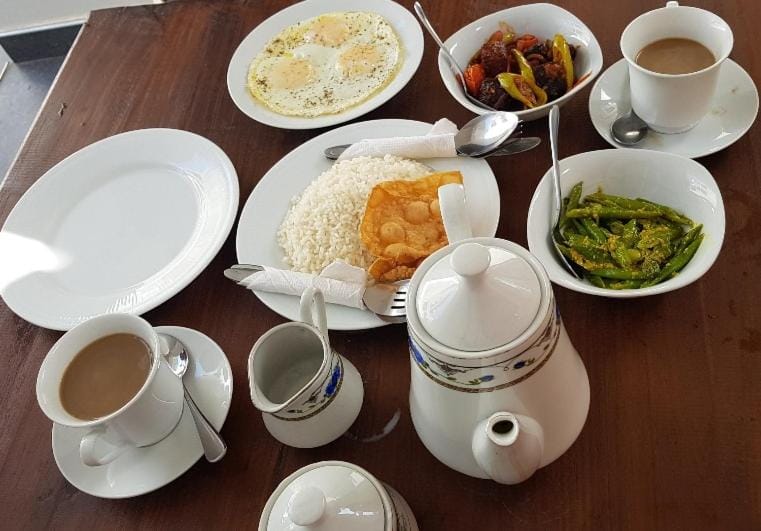 Breakfast