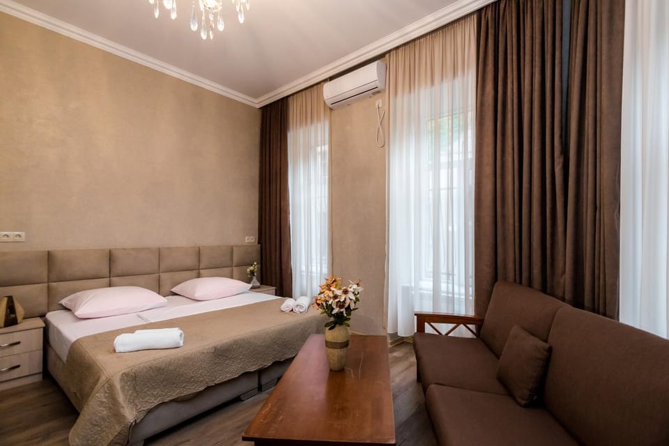 Star Hotel Bed and Breakfast in Tbilisi, Georgia