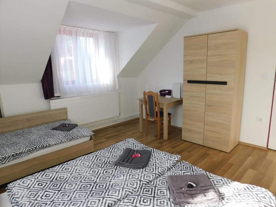 8888 Vendégház Country House in Hungary