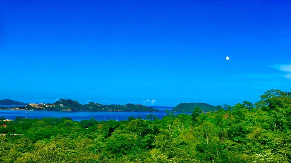 Horizon Lodge Potrero Apartment in Guanacaste Province