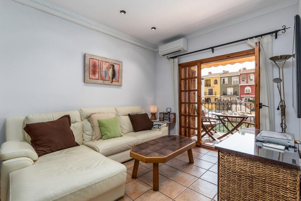 Beach Apartment with beautiful view House in Valencian Community