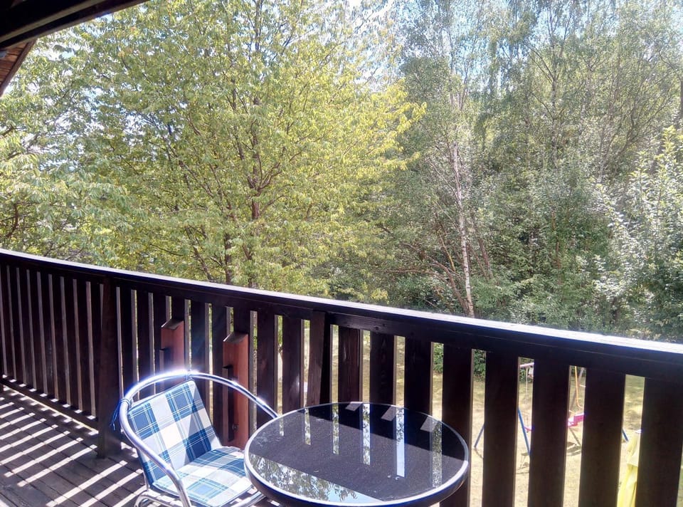 Patio, Spring, Day, Natural landscape, View (from property/room), Balcony/Terrace