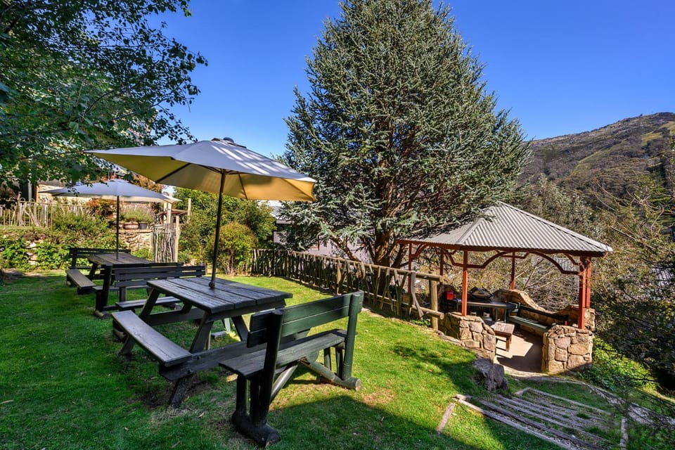 BBQ facilities, Garden