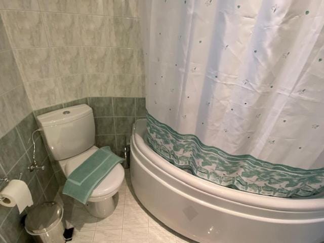 Toilet, Bathroom, Bath