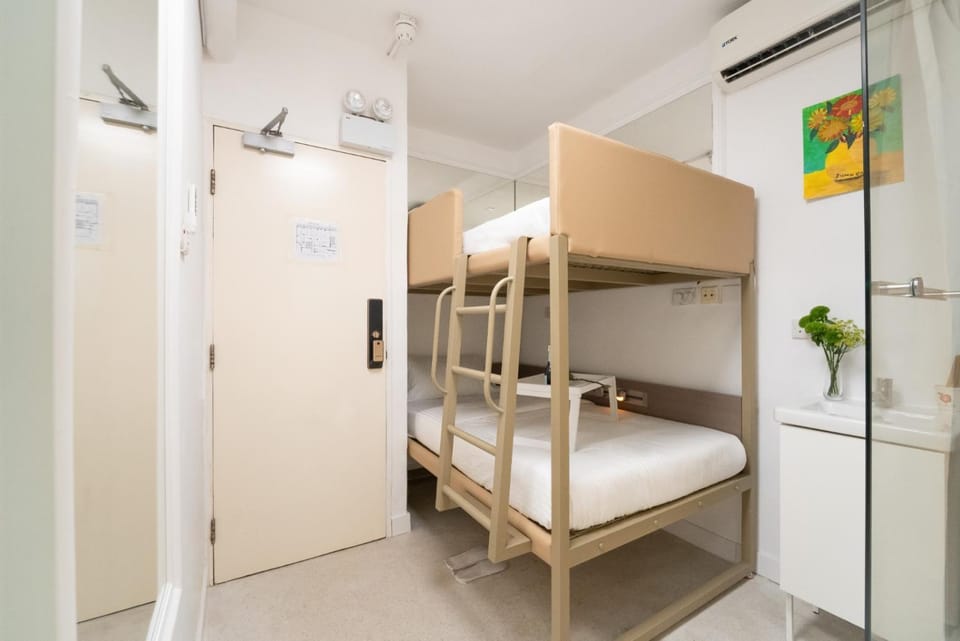 bunk bed