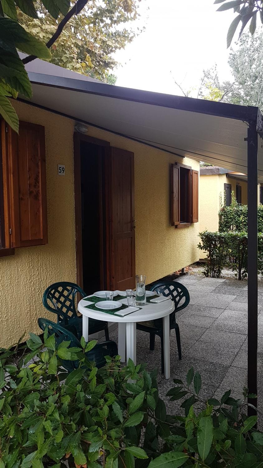Camping Luna Campground/ 
RV Resort in Marina di Massa