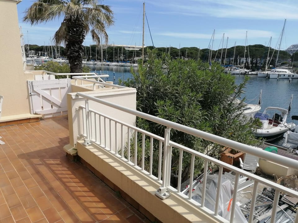 Marina Port Camargue Apartment in Le Grau-du-Roi