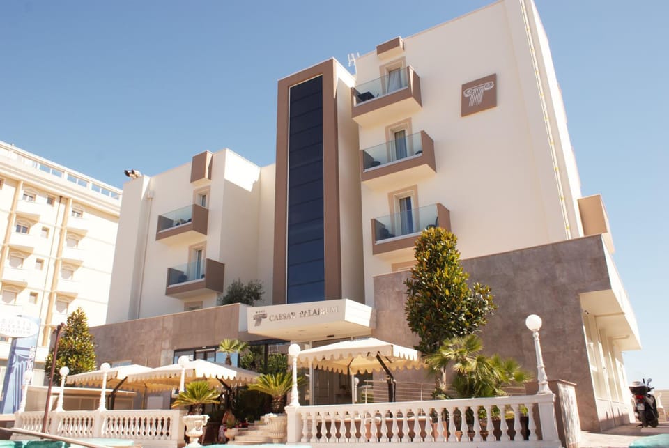 Nearby landmark, Staff, Restaurant/places to eat, Facade/entrance, Property logo or sign, Children play ground, Minigolf, Table tennis, Fitness centre/facilities, Beach, Swimming pool, Family