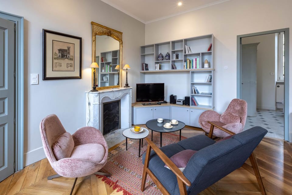 TV and multimedia, Kitchen or kitchenette, Living room