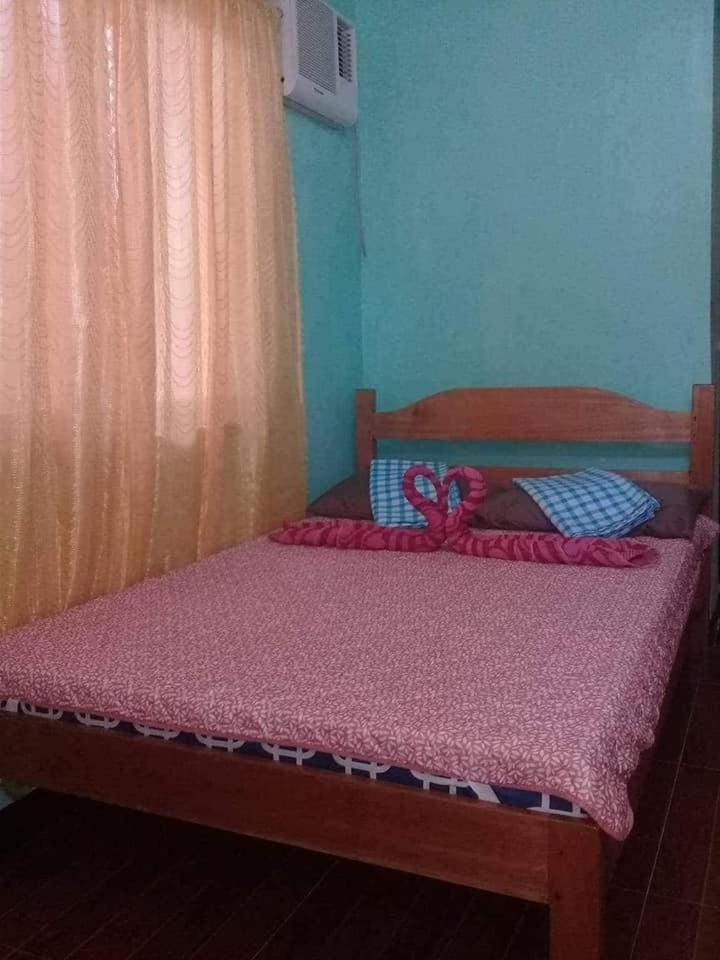 3Kid's Homestay Green Apartment in General Luna