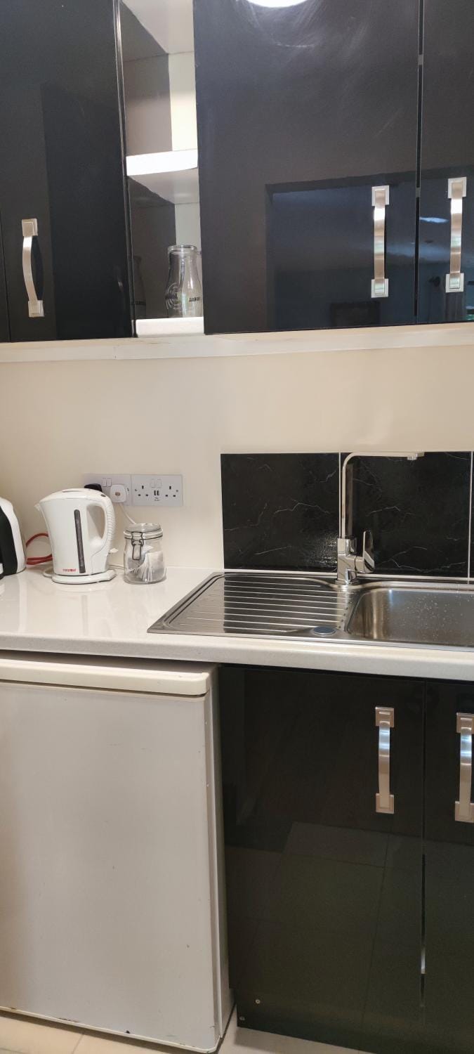 Coffee/tea facilities, Kitchen or kitchenette