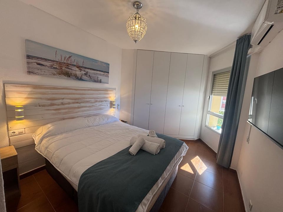 Bedroom, air conditioner