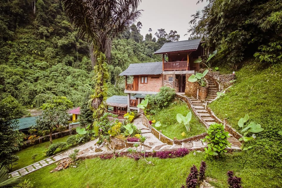 Garden Inn Nature lodge in Indonesia