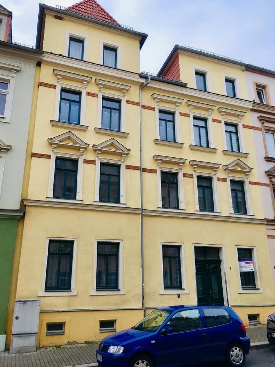 Property building, Living room