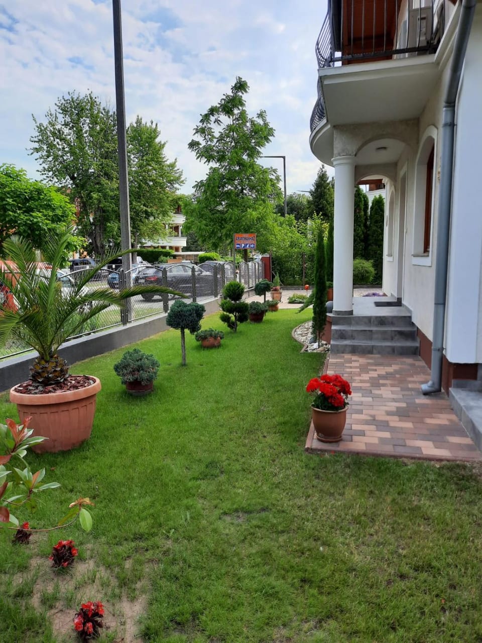 Property building, Garden