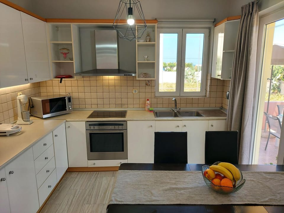Detached House - Villa mariva House in Crete