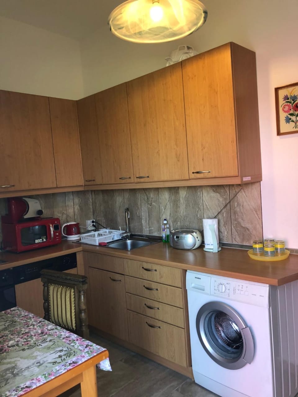 Balatonalmádi Apartmanház Apartment in Hungary