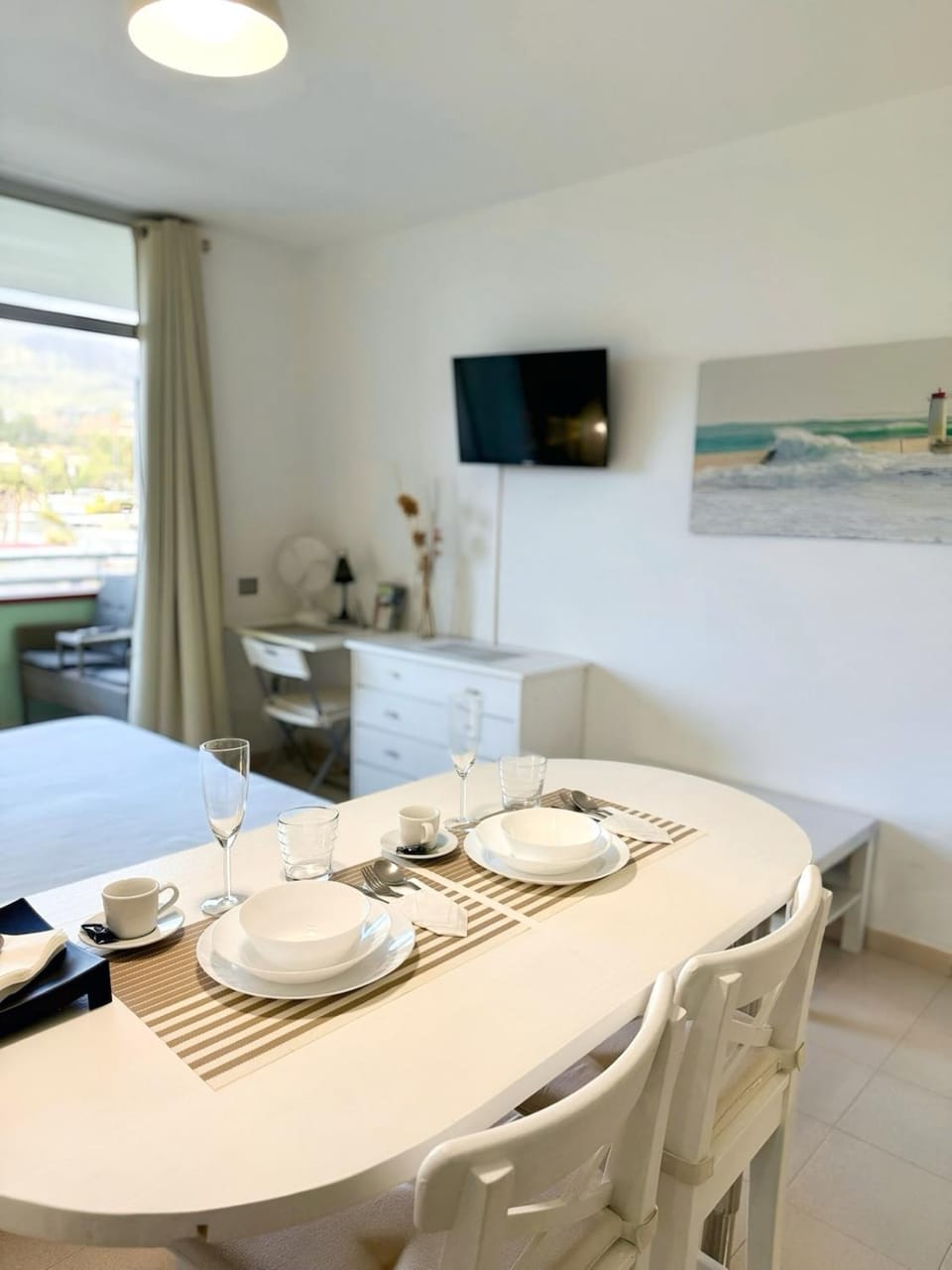 TV and multimedia, Dining area