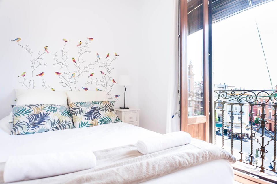 Bed, Balcony/Terrace, Bedroom
