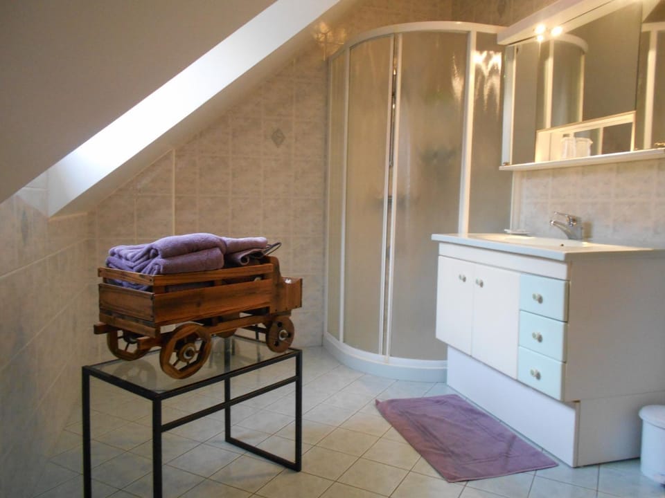 chez jocelyne la bonnaventure Bed and Breakfast in Centre-Val de Loire