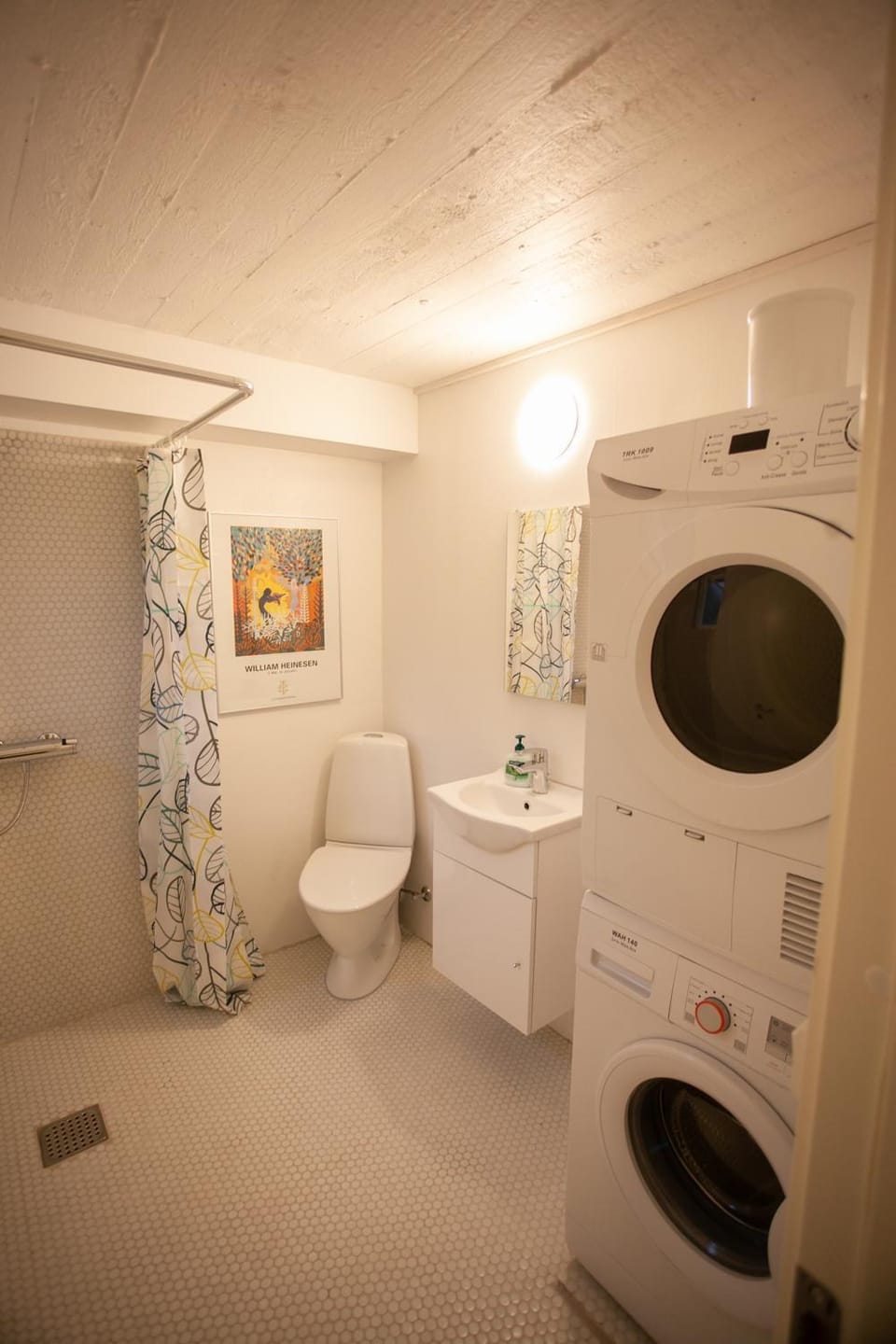 Toilet, Bathroom, Area and facilities