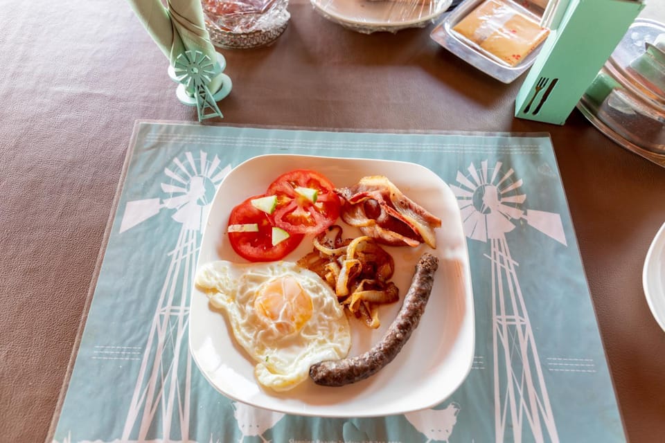 Food and drinks, Food, Breakfast, Continental breakfast