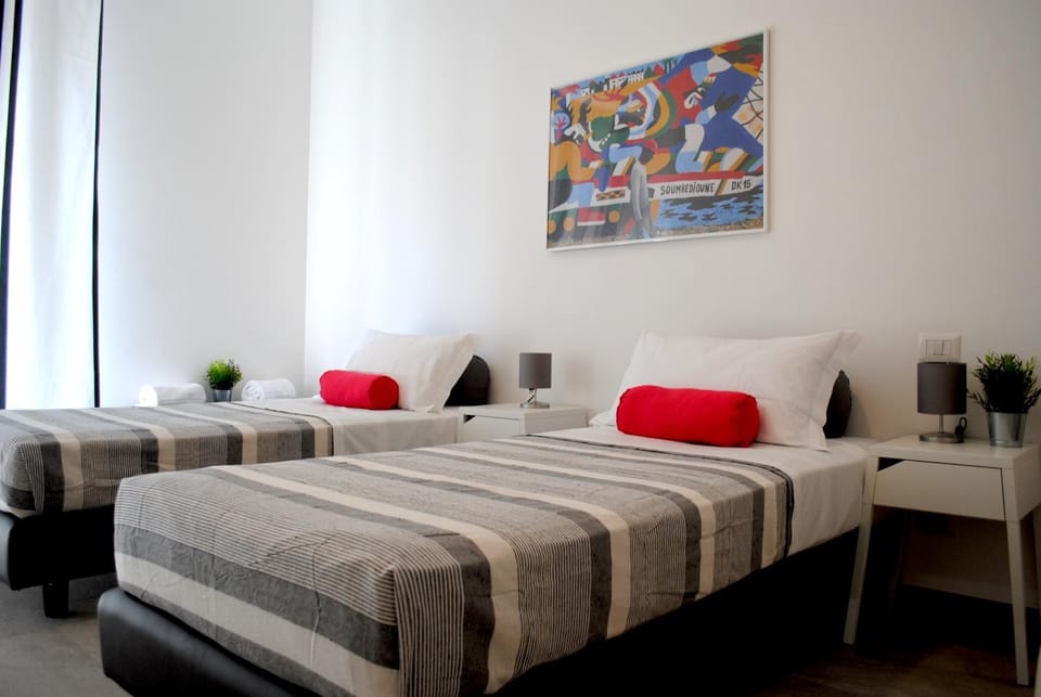 Photo of the whole room, Decorative detail, Bedroom