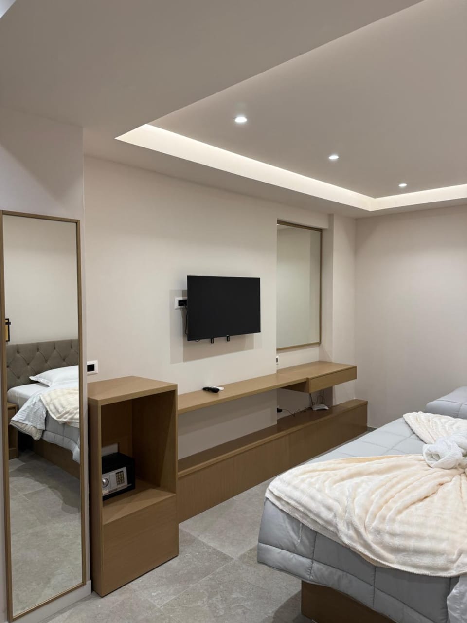 Hotel Piemonte Hotel in Tirana