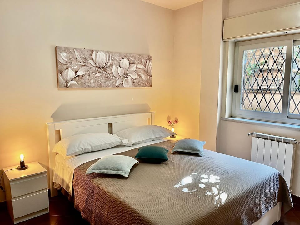 Bed, Photo of the whole room, Bedroom, internet