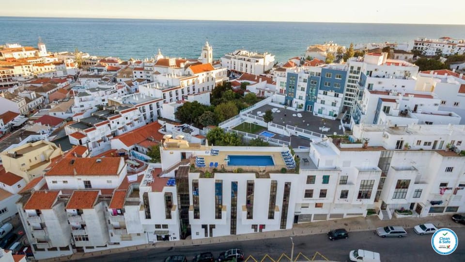 Bird's eye view, City view, Street view, Swimming pool
