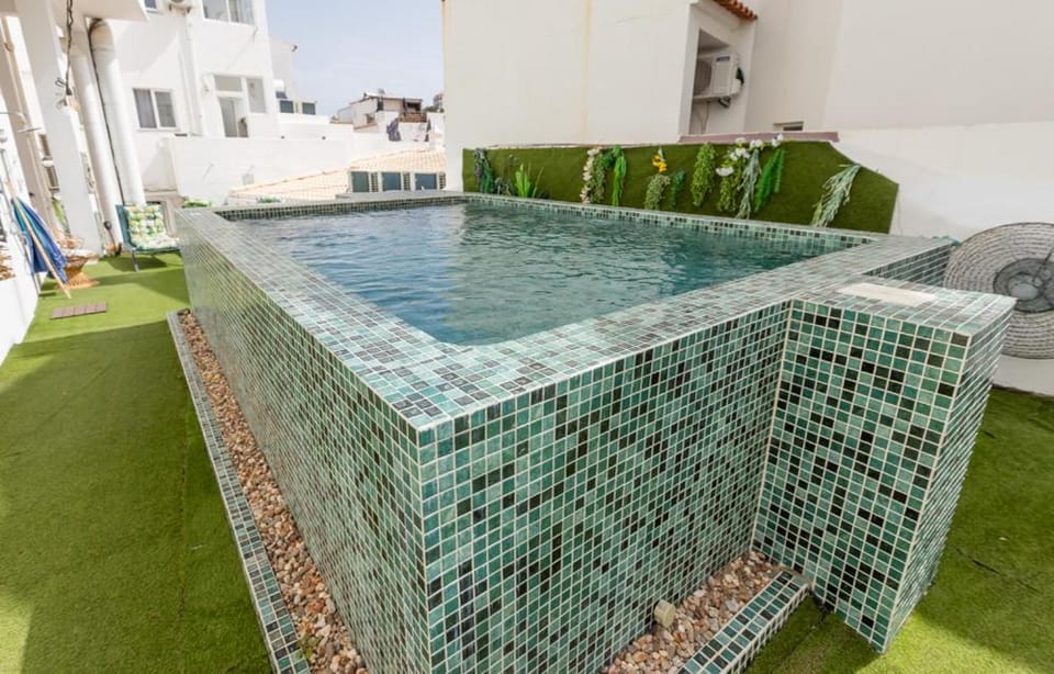 O Quintal Guesthouse Bed and Breakfast in Carvoeiro