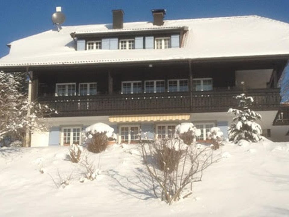 Property building, Facade/entrance, Winter, Winter