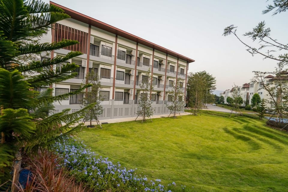 Property building, Natural landscape, Garden view