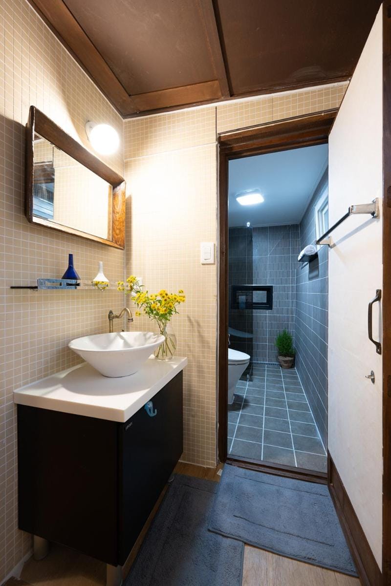 MongYouHwaWon Guesthouse(Painter's house) Bed and Breakfast in South Korea