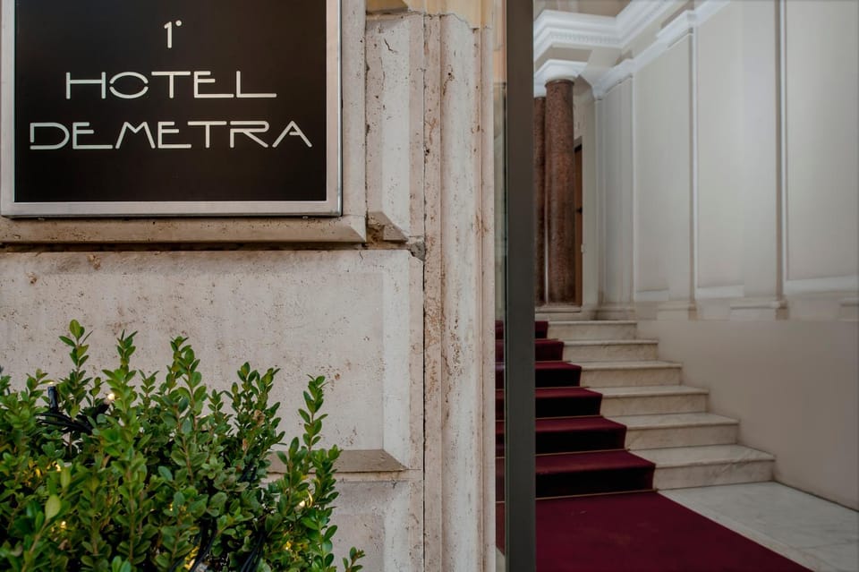 Facade/entrance, Property logo or sign
