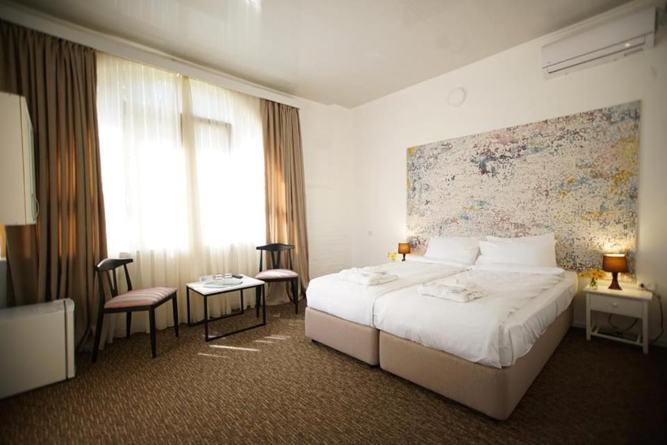 Pawlonia Villa Kvareli Bed and Breakfast in Georgia