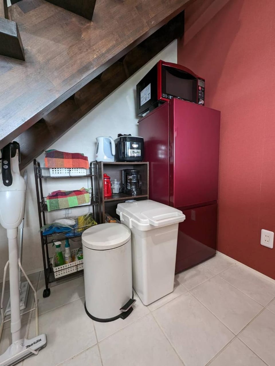 Area and facilities, kitchen