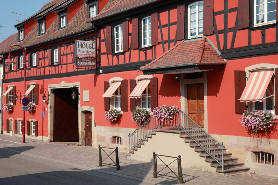 Facade/entrance, Spring