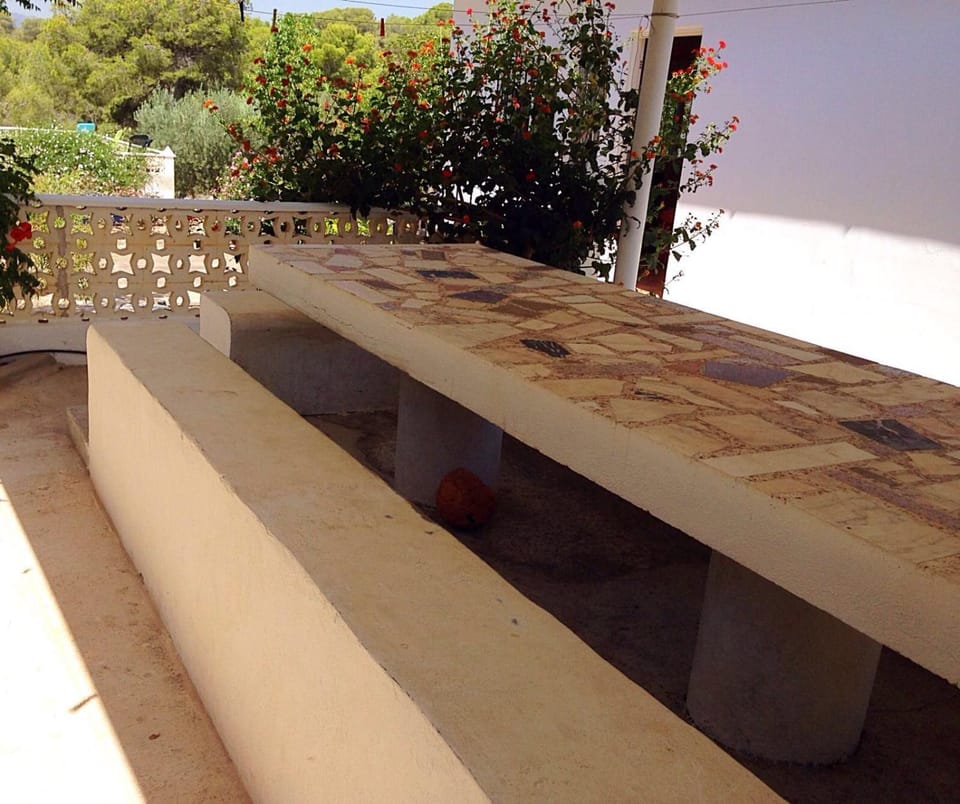 Chalet en el Monte con Piscina House in Valencian Community
