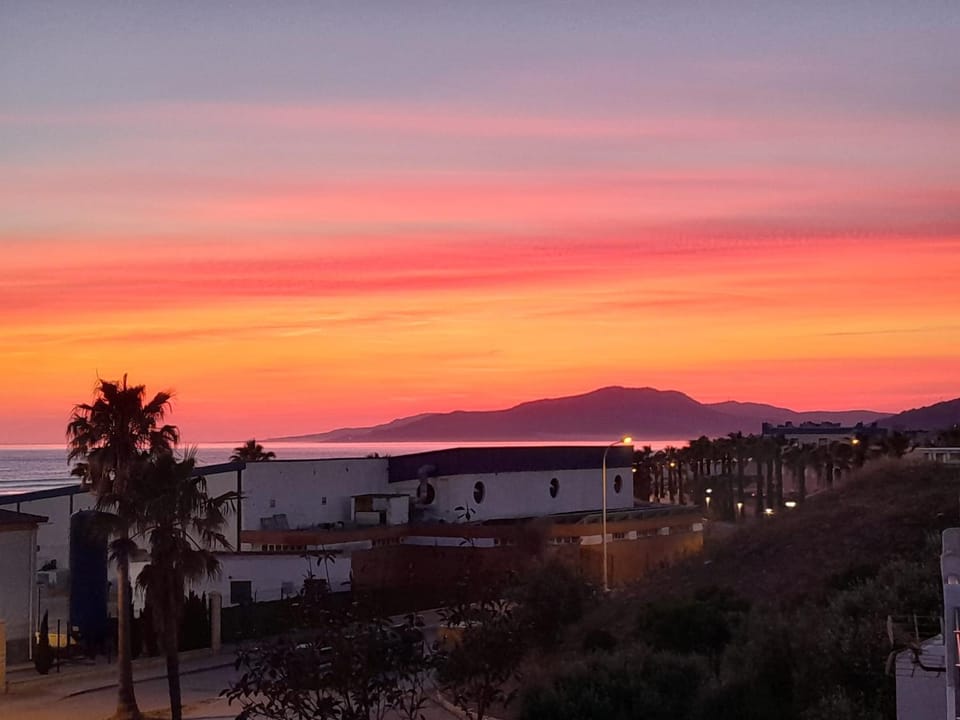 Tarifa Beach apartment with ocean views and pool House in Tarifa