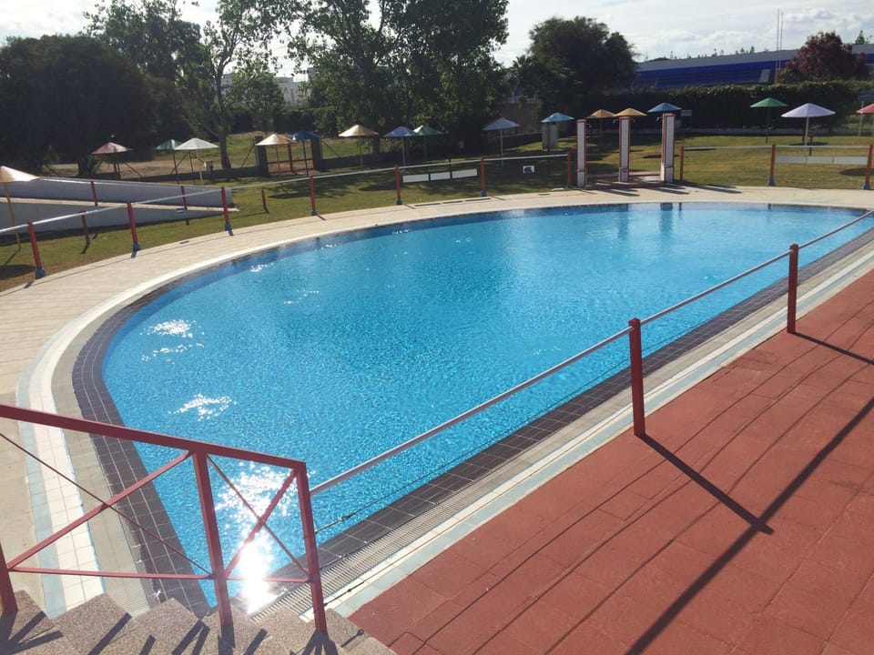 Swimming pool, children