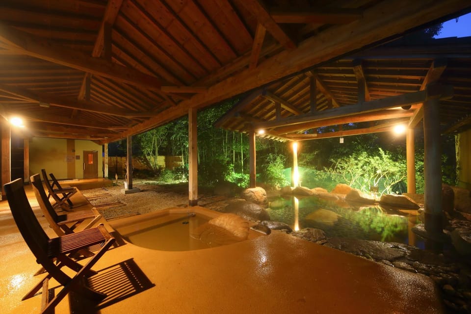 Tenjukunomori Keigetsu Ryokan in Japan